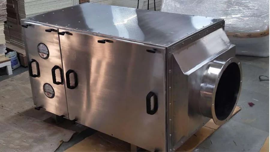 LAMINAR FLOW WORKSTATIONS