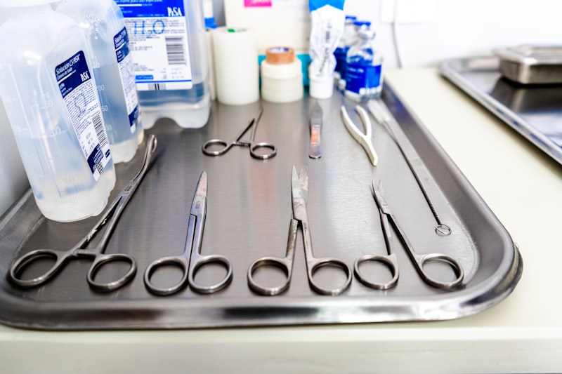 STERILISATION BASKETS & TRAYS